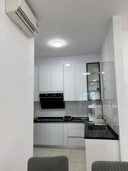 Condominium for Rent at Queens Residences Q1 @ Queens Waterfront - Eason Tan - Kitchen - PropertyGuru.com.my