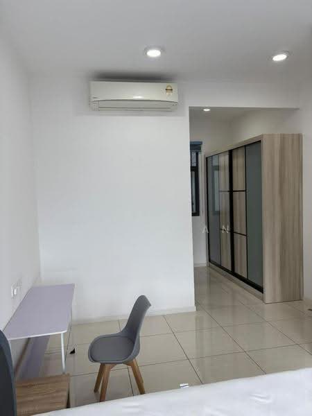 Condominium for Rent at Queens Residences Q1 @ Queens Waterfront - Eason Tan - Interior - PropertyGuru.com.my