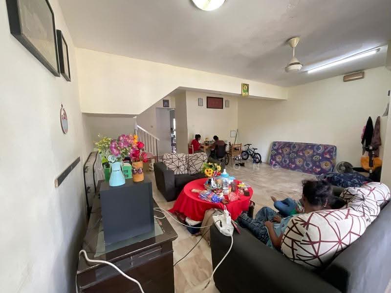 2-storey Terraced House for Sale in Bandar Baru Kundang (Rawang) - Jessie Wong - Living Room - PropertyGuru.com.my