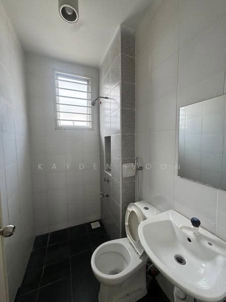 2-storey Terraced House for Sale in Taman Desa Tebrau (Tebrau) - Kayden Voon - Bathroom - PropertyGuru.com.my