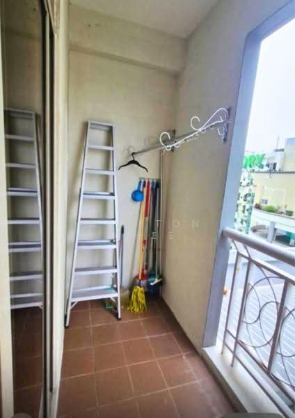 Kediaman Servis untuk Disewa di Birch Plaza - Clifton Chee - Balcony - PropertyGuru.com.my
