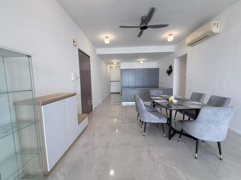 Condominium for Rent at The WaterEdge (Pinggiran Air) - Phoebe Foo - Dining Room - PropertyGuru.com.my