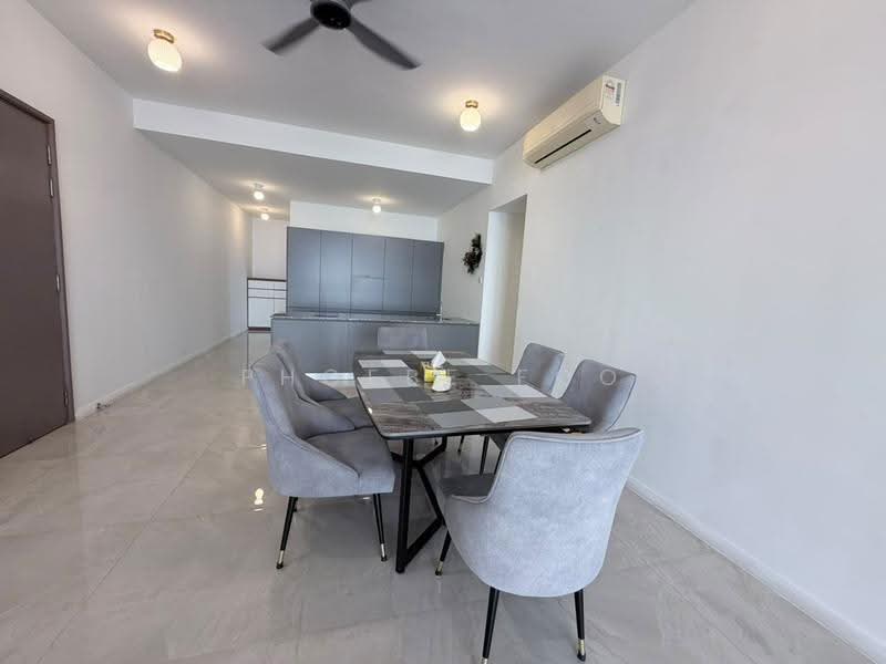 Condominium for Rent at The WaterEdge (Pinggiran Air) - Phoebe Foo - Dining Room - PropertyGuru.com.my