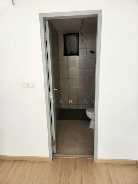 Kediaman Servis untuk Dijual di MIRA at Shorea Park - Elynn Ng - Bathroom - PropertyGuru.com.my