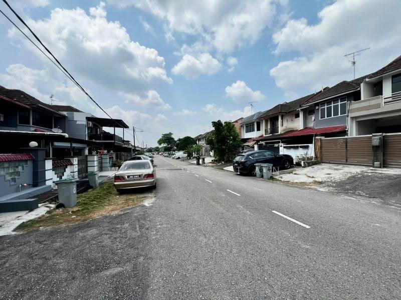 2-storey Terraced House for Sale in Taman Desa Jaya (Johor Bahru) - Winson Tan - Exterior - PropertyGuru.com.my