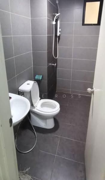 Kediaman Servis untuk Disewa di One Maxim - Luke Ross - Bathroom - PropertyGuru.com.my