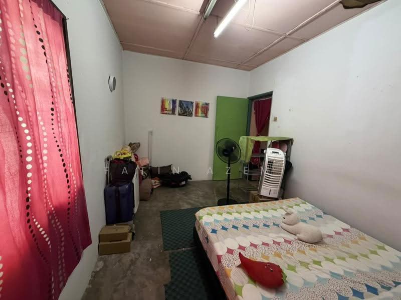 Rumah Teres 2-Tingkat untuk Dijual di Taman Sri Muda (Shah Alam) - Fatin Azemi - Bedroom - PropertyGuru.com.my