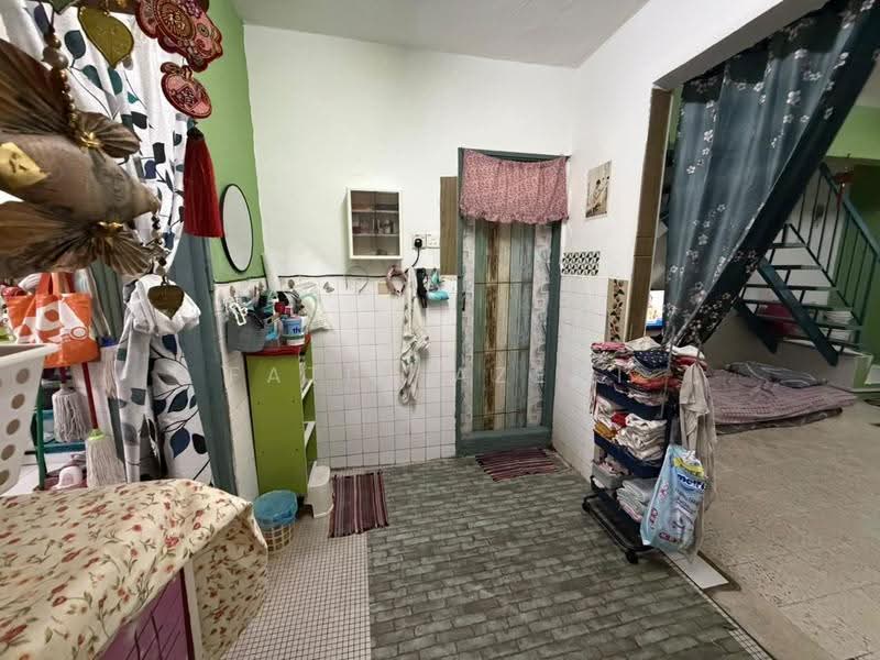 Rumah Teres 2-Tingkat untuk Dijual di Taman Sri Muda (Shah Alam) - Fatin Azemi - PropertyGuru.com.my