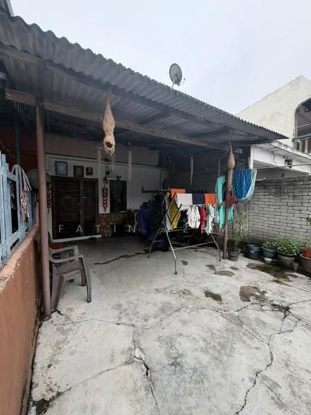 Rumah Teres 2-Tingkat untuk Dijual di Taman Sri Muda (Shah Alam) - Fatin Azemi - Exterior - PropertyGuru.com.my