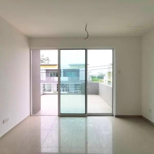 Rumah Teres 2-Tingkat untuk Dijual di Taman Cassa Maya (Butterworth) - Ann Khor - Balcony - PropertyGuru.com.my