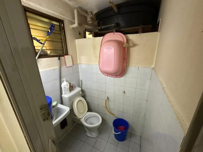 Rumah Flat untuk Dijual di Rumah Pangsa Sri Lanang - Lily Lim - PropertyGuru.com.my