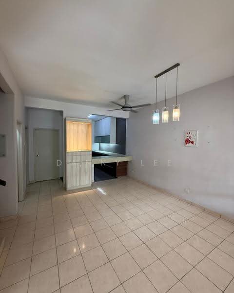 2-storey Terraced House for Sale in Bandar Kinrara (Selangor) - Danny Lee - Living Room - PropertyGuru.com.my