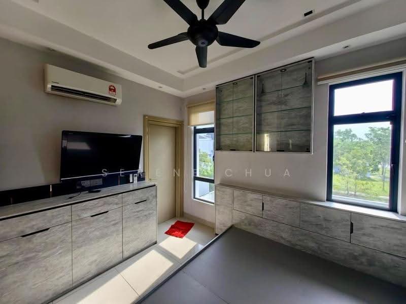 Cluster House for Sale in Taman Glenmarie (Johor Bahru) - Serene Chua - Bedroom - PropertyGuru.com.my
