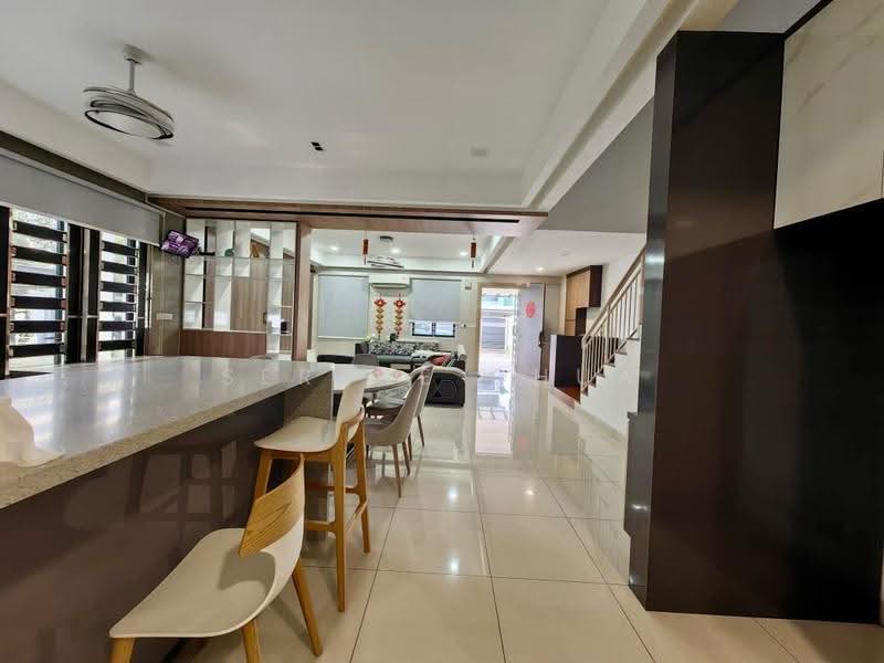 Cluster House for Sale in Taman Glenmarie (Johor Bahru) - Serene Chua - Living Room - PropertyGuru.com.my