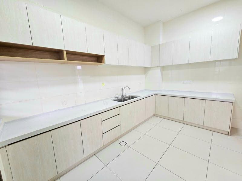 Rumah Berkembar untuk Dijual di Eco Sanctuary (Telok Panglima Garang) - Wei Wei Low - Kitchen - PropertyGuru.com.my