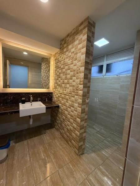 Kilang untuk Dijual di Shah Alam (Selangor) - Pit Voon Yap - Bathroom - PropertyGuru.com.my