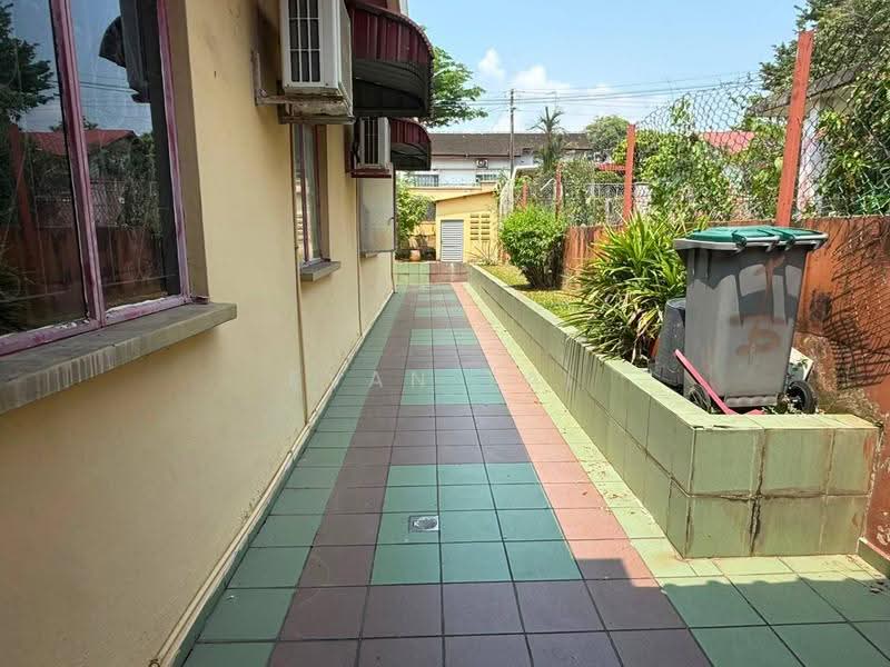 Rumah Banglo untuk Dijual di Taman Kebun Teh (Johor Bahru) - Evan Tai - PropertyGuru.com.my