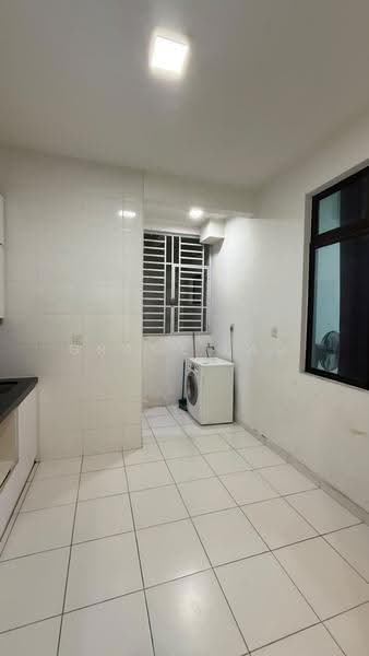 Kediaman Servis untuk Disewa di Sky Gardens Residences - Grace Lau - Kitchen - PropertyGuru.com.my