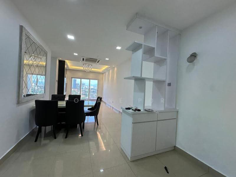 Kediaman Servis untuk Dijual di Connaught Avenue - Jovane Por - Dining Room - PropertyGuru.com.my