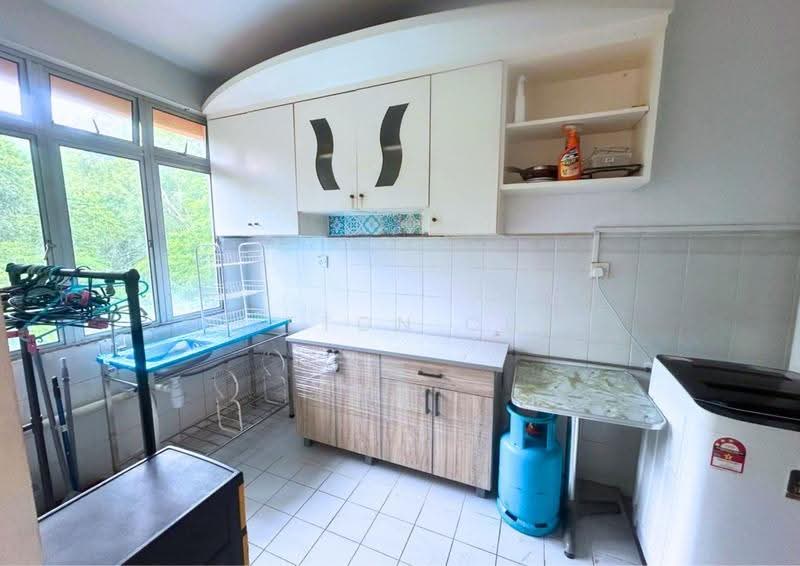 Condominium for Sale at Azuria Condominium - Clifton Chee - Kitchen - PropertyGuru.com.my