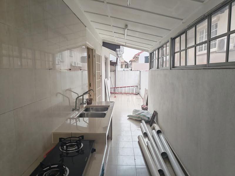 Semi-Detached House for Rent in Usj 5 (Subang Jaya) - RL Han - Kitchen - PropertyGuru.com.my