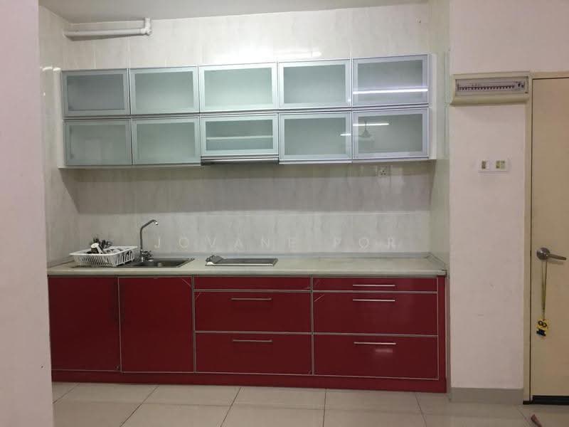 Kediaman Servis untuk Dijual di Connaught Avenue - Jovane Por - Kitchen - PropertyGuru.com.my