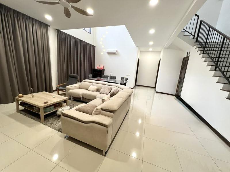 Rumah Berkembar untuk Dijual di Eco Sanctuary (Telok Panglima Garang) - Wei Wei Low - Living Room - PropertyGuru.com.my