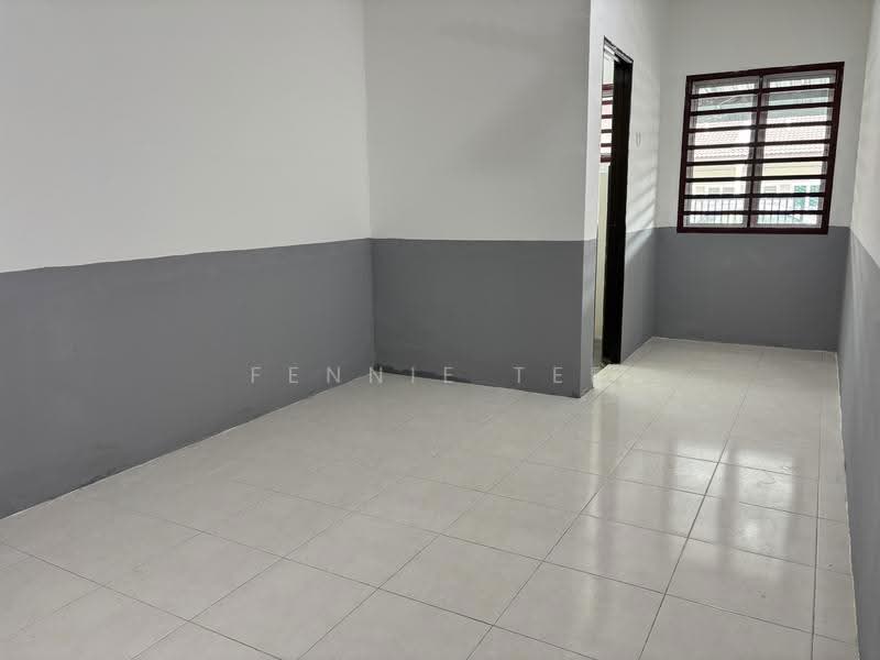 Rumah Teres 1-Tingkat untuk Dijual di Teluk Intan (Perak) - Fennie Tee - PropertyGuru.com.my