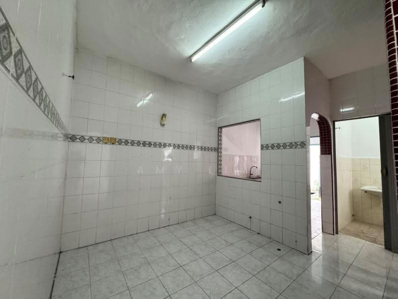 Residential Land for Sale in BANDAR PUCHONG JAYA (Puchong) - Amy Lim - Kitchen - PropertyGuru.com.my