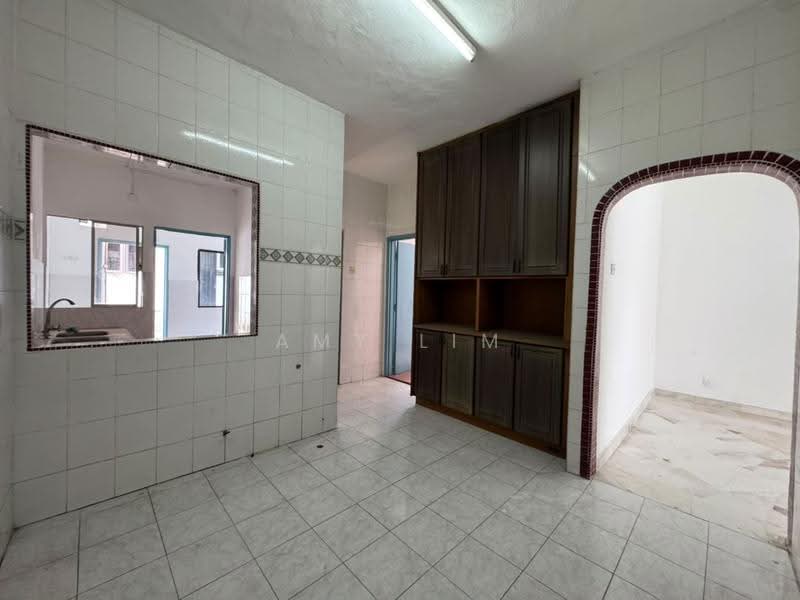 Residential Land for Sale in BANDAR PUCHONG JAYA (Puchong) - Amy Lim - Kitchen - PropertyGuru.com.my