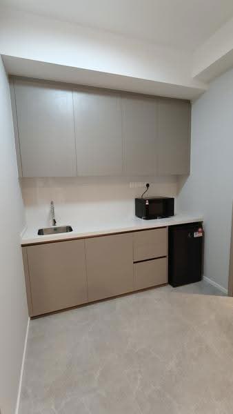 Kediaman Servis untuk Disewa di Skyline Embassy - Ian Hee - Kitchen - PropertyGuru.com.my