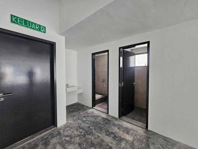Kedai untuk Disewa di BANDAR PUCHONG JAYA (Puchong) - Amy Lim - Bathroom - PropertyGuru.com.my
