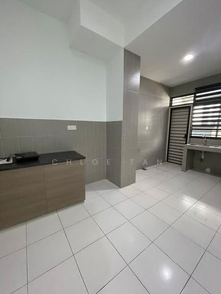 2-storey Terraced House for Rent in Bandar Bukit Raja (Klang) - Chloe Tan - Kitchen - PropertyGuru.com.my