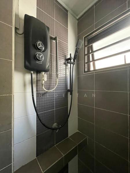 2-storey Terraced House for Rent in Bandar Bukit Raja (Klang) - Chloe Tan - Bathroom - PropertyGuru.com.my