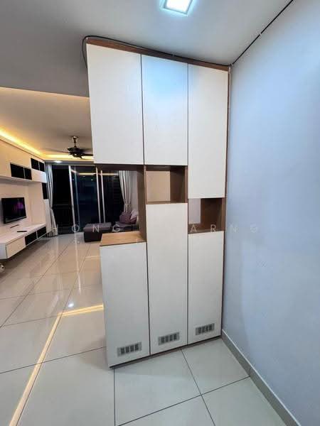 Kediaman Servis untuk Disewa di D'Ambience Residences (Pangsapuri Ikatan Flora) - Hong Charng Lee - Living Room - PropertyGuru.com.my