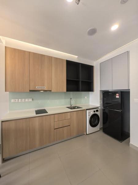 Service Residence for Rent at SWNK Houze @ BBCC - Ivan Wong - Kitchen - PropertyGuru.com.my