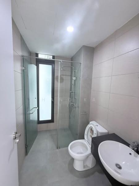 Condominium for Rent at The Elysia Park Residence - Chang Kai Yin - Bathroom - PropertyGuru.com.my