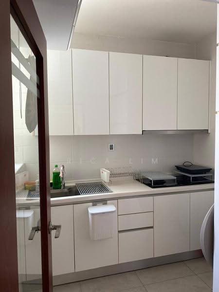 Service Residence for Sale at Paragon Residences @ Straits View - Erica Lim - Kitchen - PropertyGuru.com.my