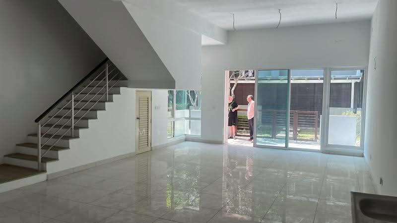 Terraced House for Sale in Bandar Rinching (Semenyih) - Mike Na - Living Room - PropertyGuru.com.my