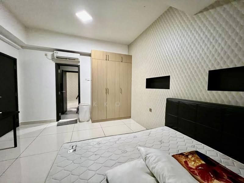 Kediaman Servis untuk Dijual di D'Inspire Residence (Inspira Bestari) - Nikko Soh - Bedroom - PropertyGuru.com.my