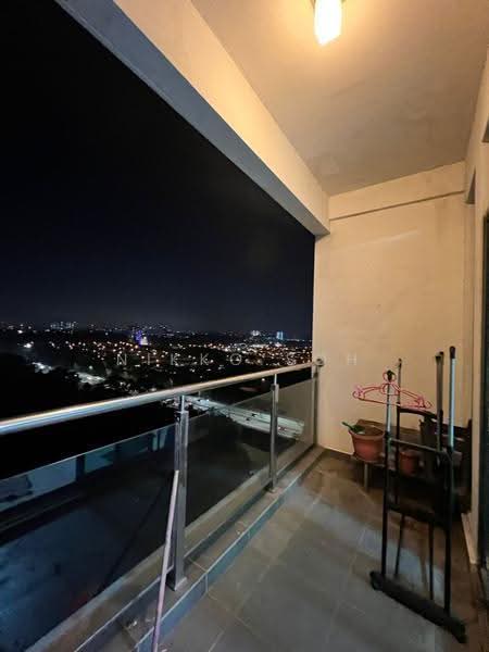 Kediaman Servis untuk Dijual di D'Inspire Residence (Inspira Bestari) - Nikko Soh - Balcony - PropertyGuru.com.my
