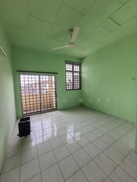 2.5-storey Terraced House for Sale in Taman Pengkalan Barat (Ipoh) - Joseph Wong - Interior - PropertyGuru.com.my