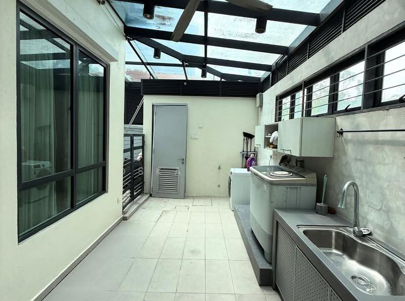 Semi-Detached House for Sale in Bandar Kinrara (Selangor) - Oska Quan - Exterior - PropertyGuru.com.my