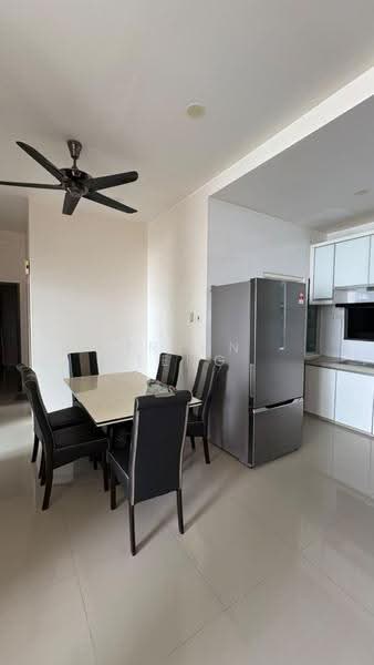 Kondominium untuk Dijual di Boulevard Condominium (BLVD) - Bryan Teng - Dining Room - PropertyGuru.com.my