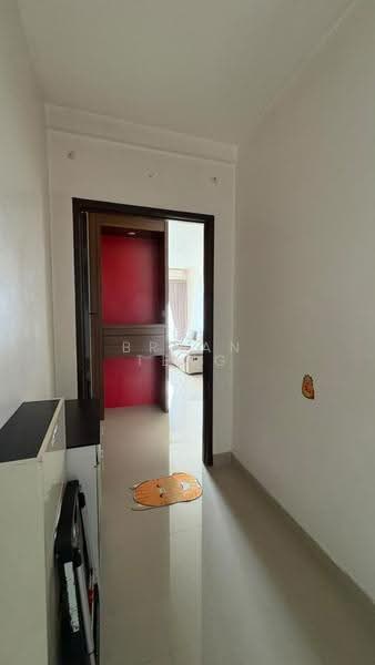 Kondominium untuk Dijual di Boulevard Condominium (BLVD) - Bryan Teng - Corridor - PropertyGuru.com.my