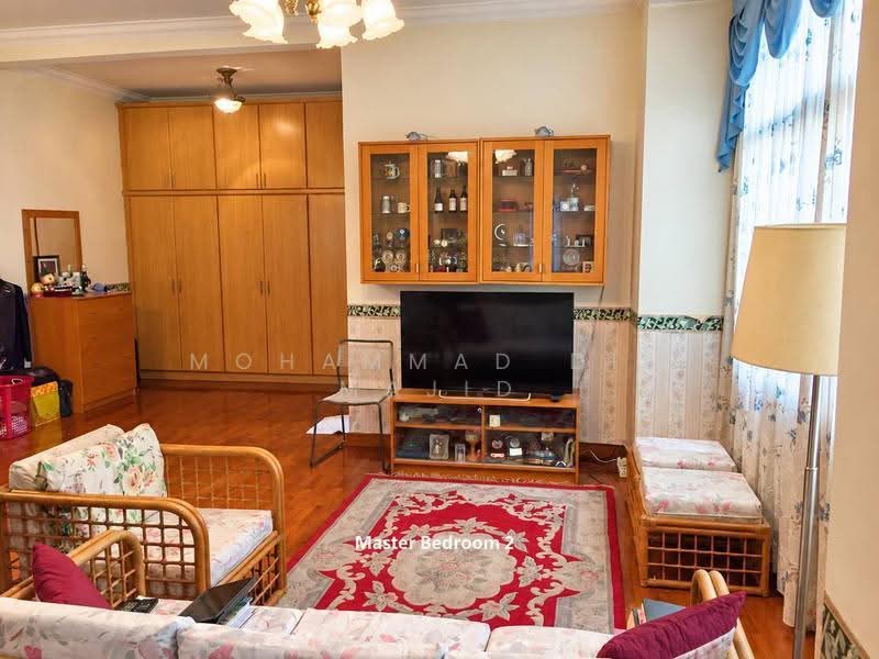 Rumah Banglo untuk Dijual di Bukit Rimau (Shah Alam) - Mohammad Din Majid - Master Bedroom - PropertyGuru.com.my