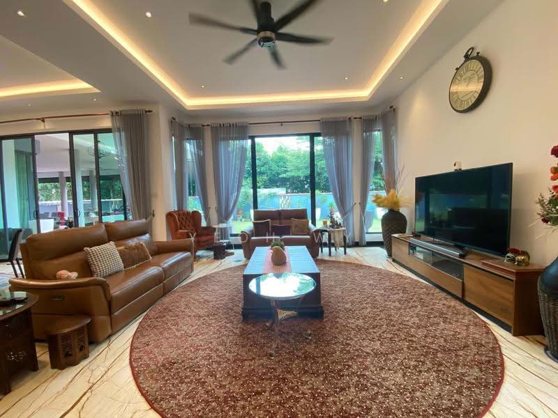 Semi-Detached House for Sale in Temasya Glenmarie (Glenmarie) - Yeoh WY - Living Room - PropertyGuru.com.my