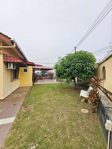 Rumah Banglo untuk Dijual di Taman Kebun Teh (Johor Bahru) - Alan Tia - Exterior - PropertyGuru.com.my
