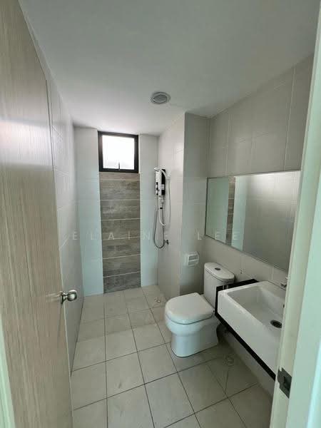 Kondominium untuk Dijual di ForestVille - Elaine Lee - Bathroom - PropertyGuru.com.my