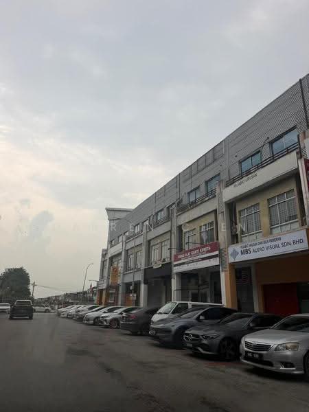 Kedai / Pejabat untuk Dijual di Port Klang (Pelabuhan Klang) (Selangor) - Darren Chen - PropertyGuru.com.my